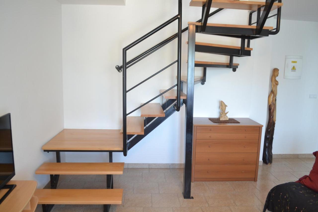 Apartments With A Parking Space Lopar, Rab - 14070 Exterior photo